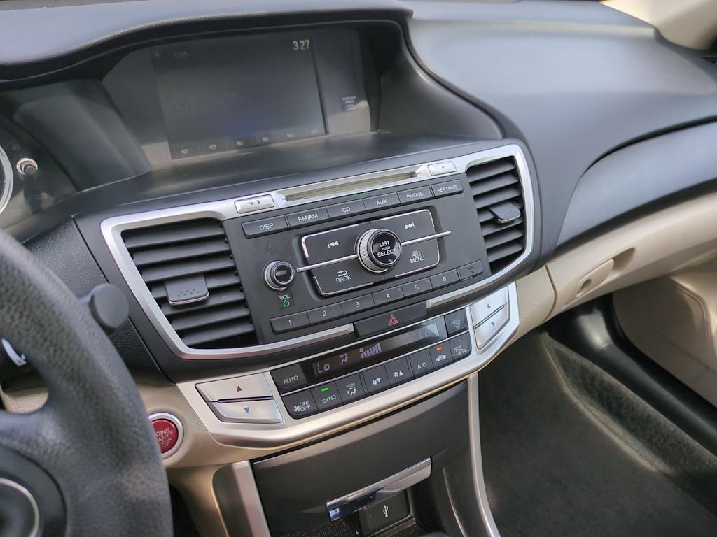 Thumbnail: 2015 Honda Accord - 11