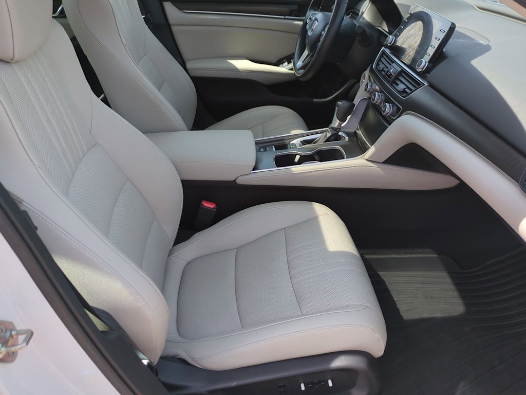 Thumbnail: 2019 Honda Accord - 11