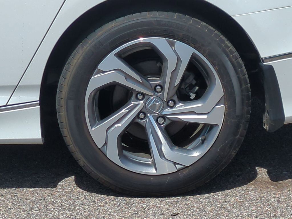 Thumbnail: 2019 Honda Accord - 8