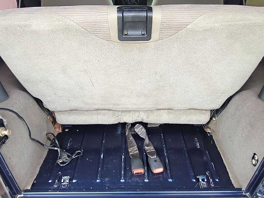 Thumbnail: 2003 Jeep Wrangler - 33