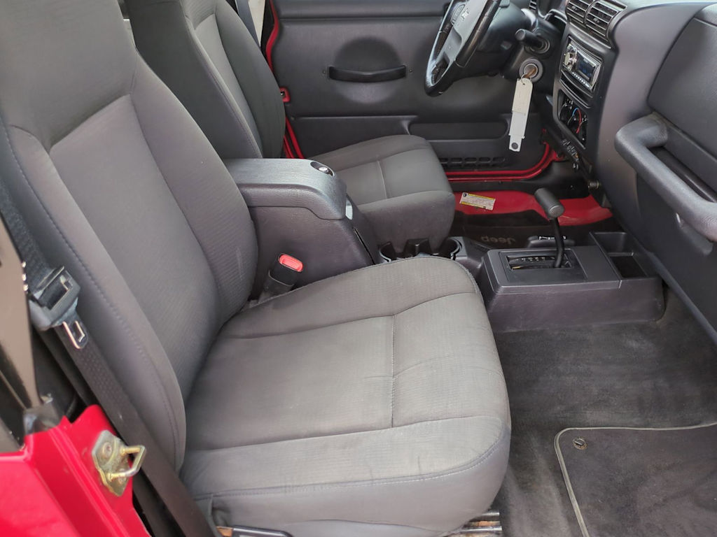 Thumbnail: 2006 Jeep Wrangler - 10