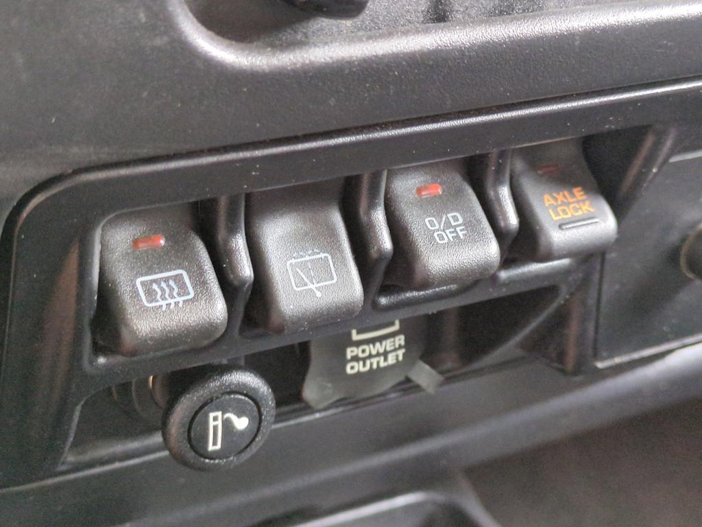 Thumbnail: 2006 Jeep Wrangler - 29