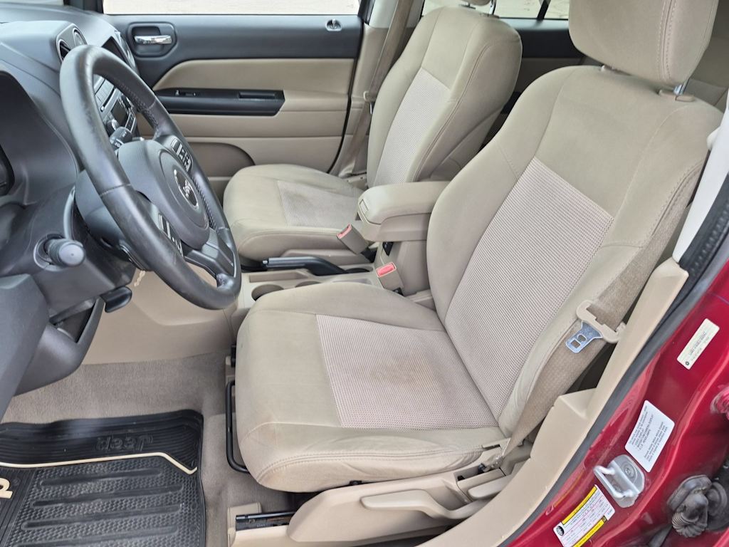 Thumbnail: 2011 Jeep Compass - 10