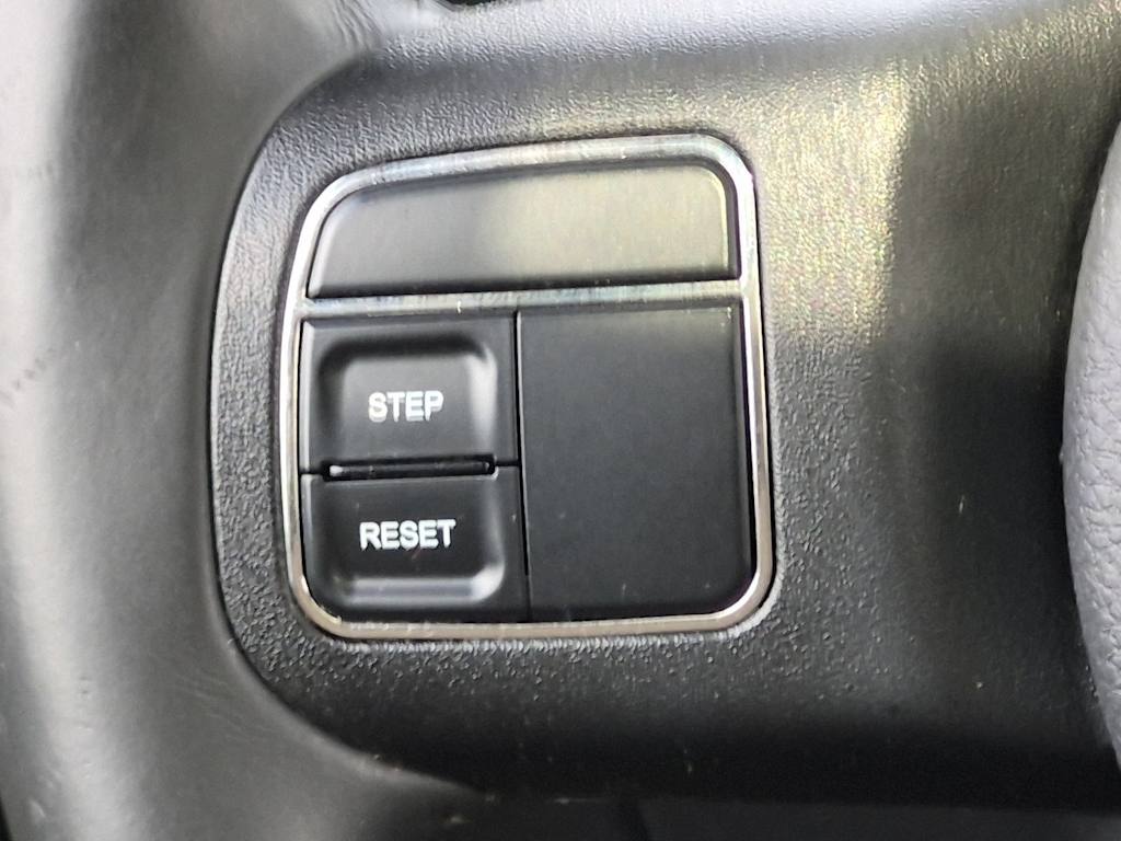 Thumbnail: 2011 Jeep Compass - 28