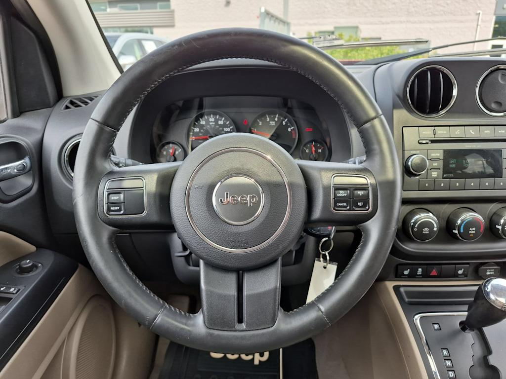 Thumbnail: 2011 Jeep Compass - 13