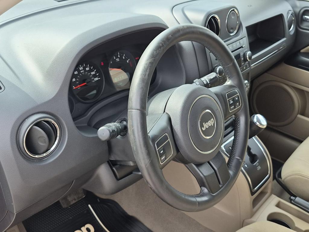 Thumbnail: 2011 Jeep Compass - 2