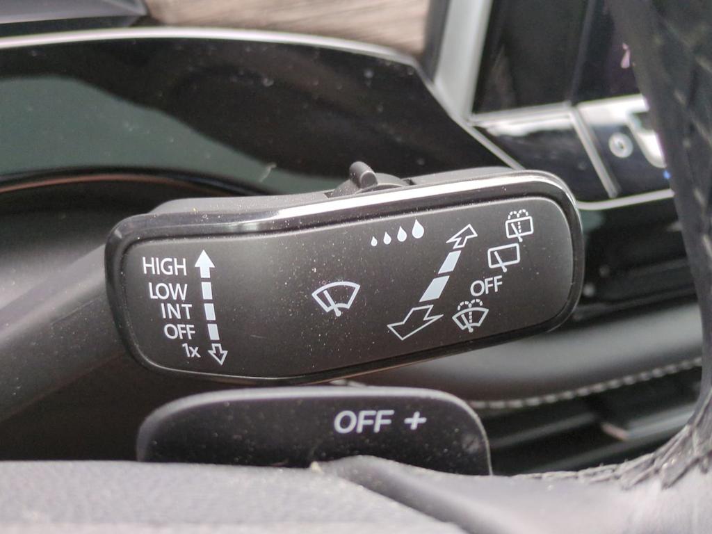 Thumbnail: 2024 Volkswagen Atlas - 32