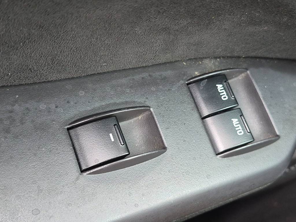 Thumbnail: 2009 Ford Mustang - 32