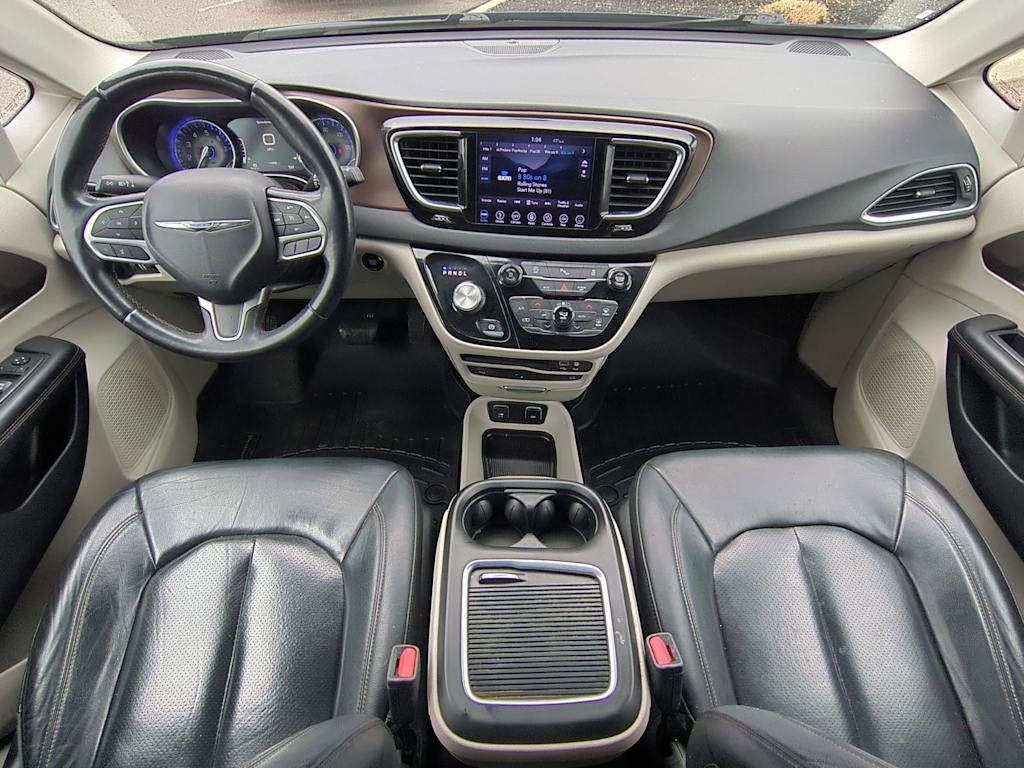 Thumbnail: 2018 Chrysler Pacifica - 2