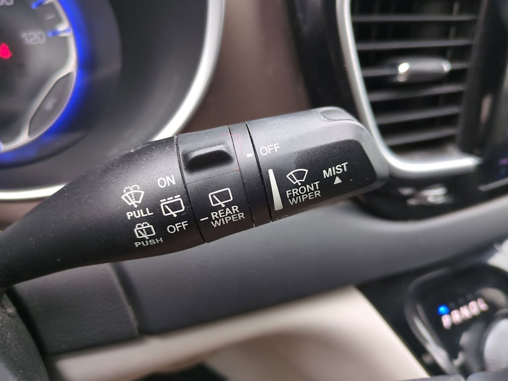 Thumbnail: 2018 Chrysler Pacifica - 15
