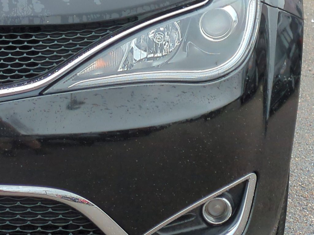 Thumbnail: 2018 Chrysler Pacifica - 19