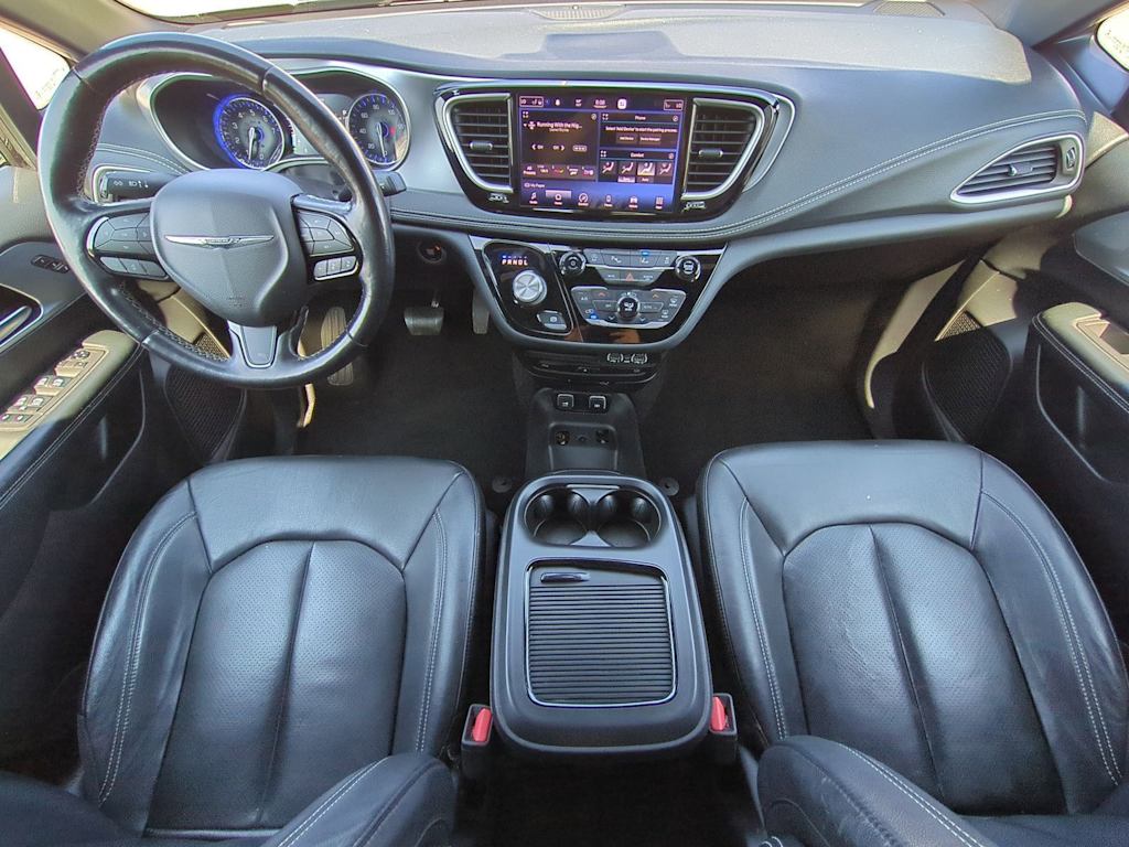 Thumbnail: 2021 Chrysler Pacifica - 9