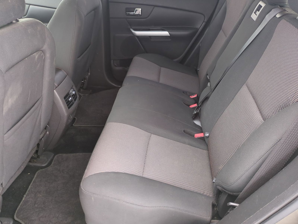 Thumbnail: 2013 Ford Edge - 24