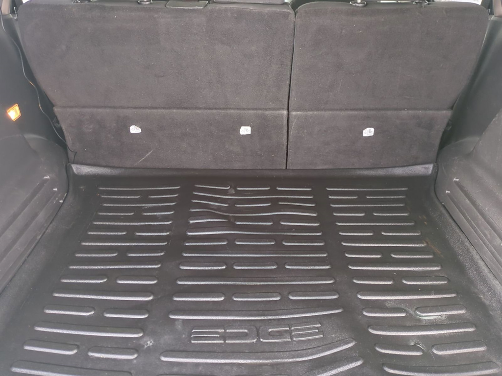 Thumbnail: 2013 Ford Edge - 33