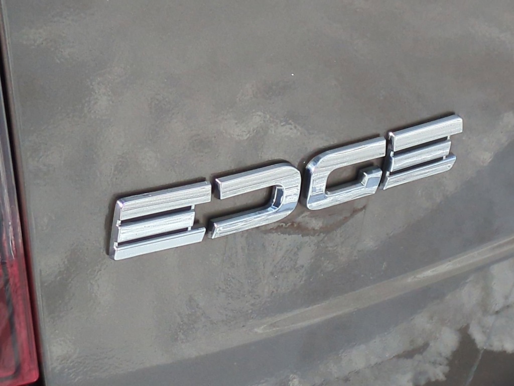 Thumbnail: 2013 Ford Edge - 22