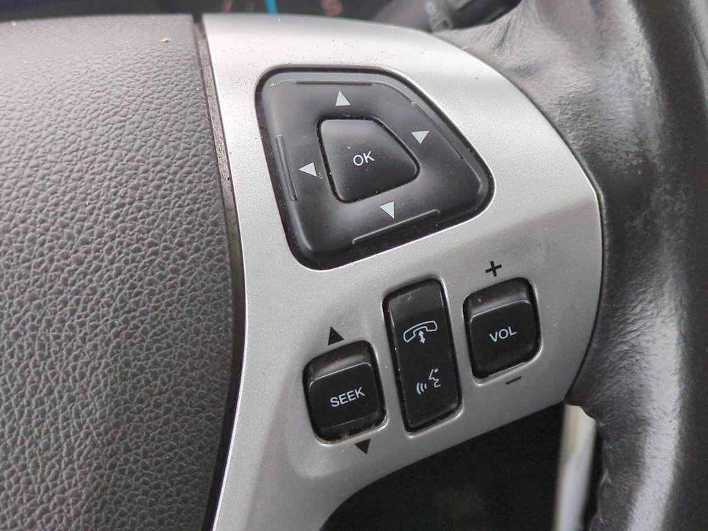 Thumbnail: 2013 Ford Edge - 27