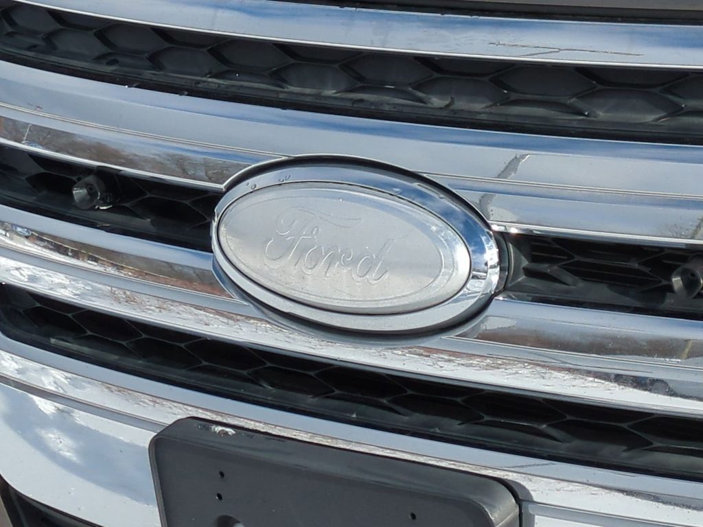 Thumbnail: 2013 Ford Edge - 7