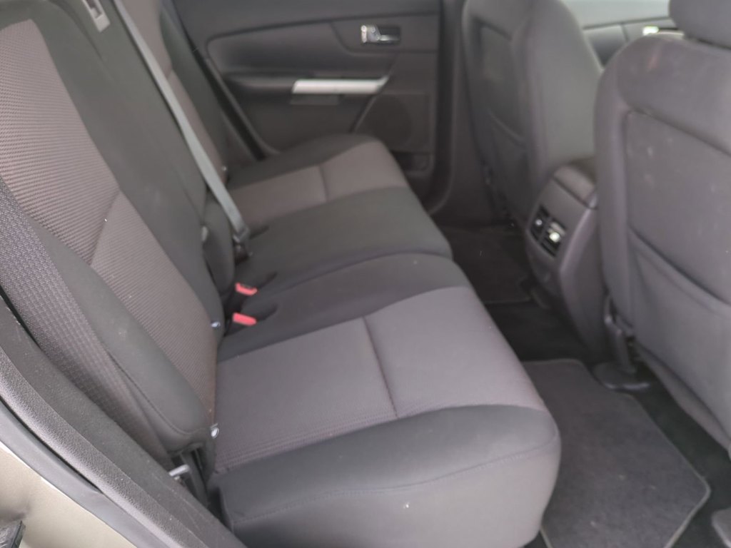 Thumbnail: 2013 Ford Edge - 25