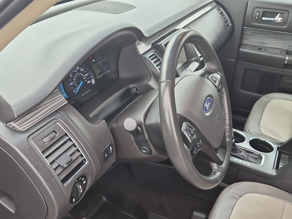Thumbnail: 2019 Ford Flex - 2
