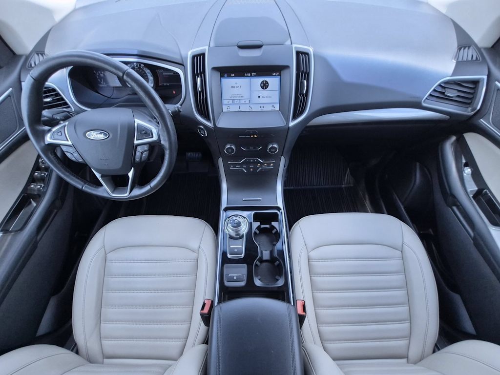 Thumbnail: 2019 Ford Edge - 8
