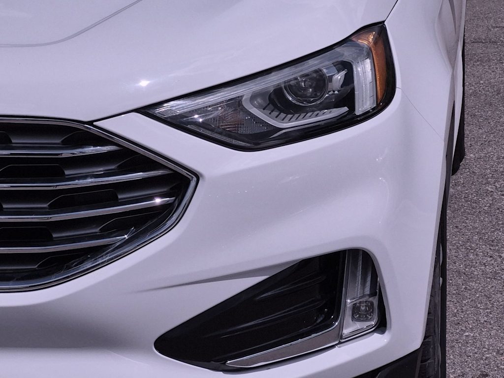 Thumbnail: 2019 Ford Edge - 23