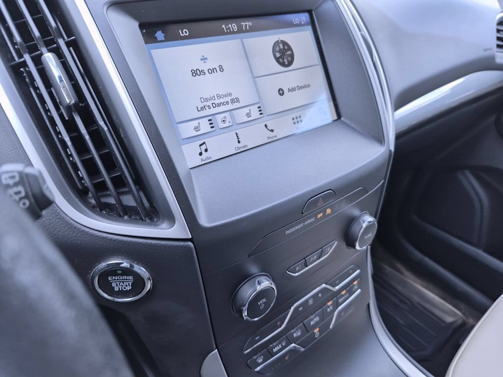Thumbnail: 2019 Ford Edge - 13