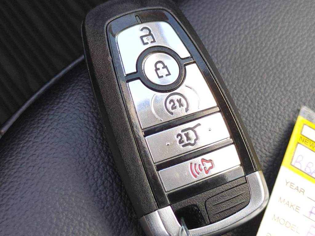 Thumbnail: 2024 Ford Edge - 18