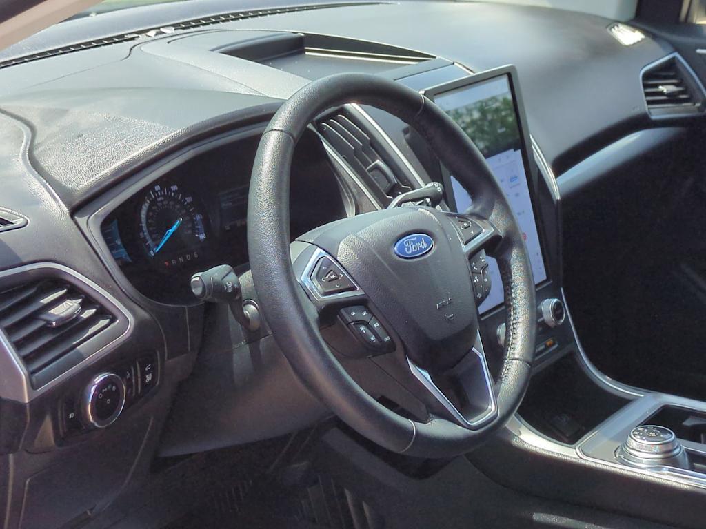 Thumbnail: 2024 Ford Edge - 2