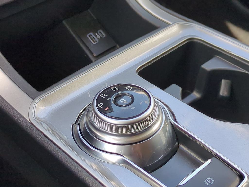 Thumbnail: 2024 Ford Edge - 15