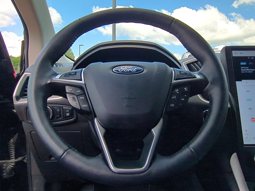 Thumbnail: 2024 Ford Edge - 13