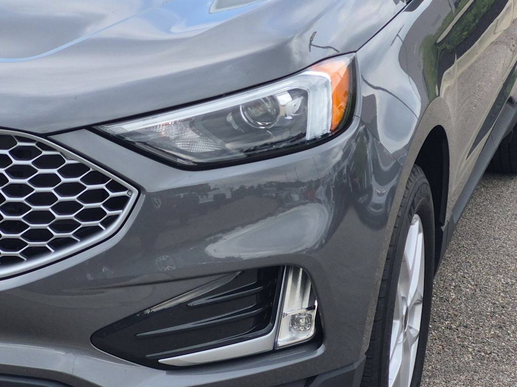 Thumbnail: 2024 Ford Edge - 24