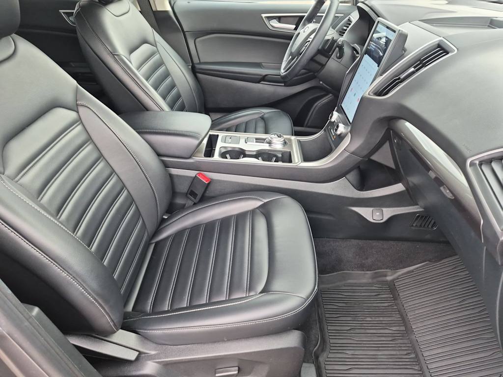 Thumbnail: 2024 Ford Edge - 11