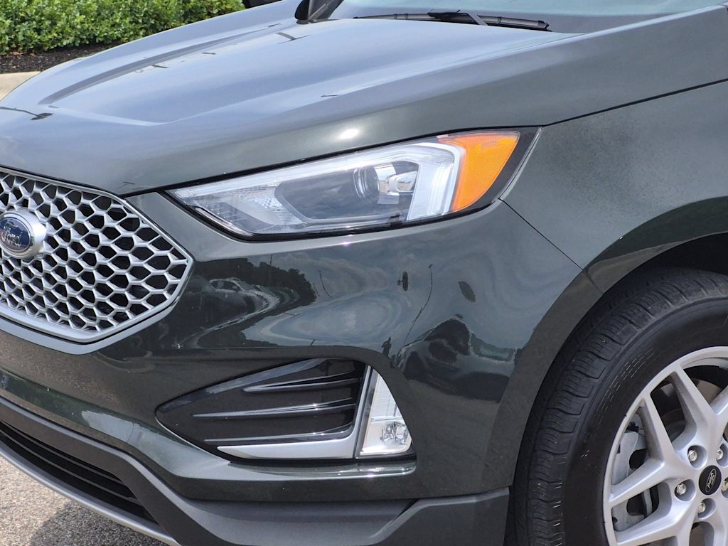 Thumbnail: 2024 Ford Edge - 24