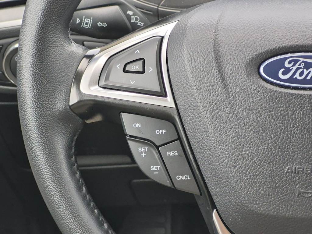 Thumbnail: 2024 Ford Edge - 29