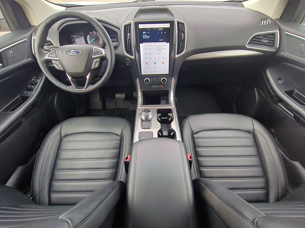 Thumbnail: 2023 Ford Edge - 9