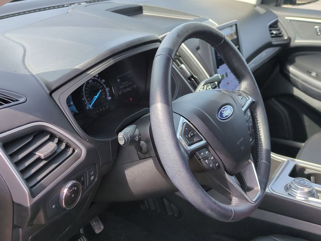 Thumbnail: 2023 Ford Edge - 2