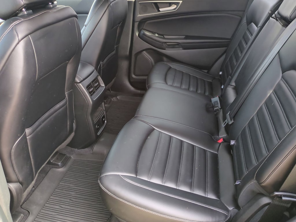 Thumbnail: 2023 Ford Edge - 27