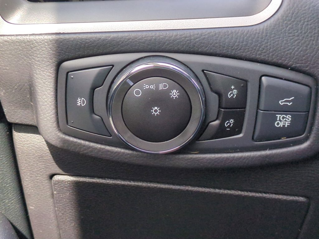 Thumbnail: 2023 Ford Edge - 33