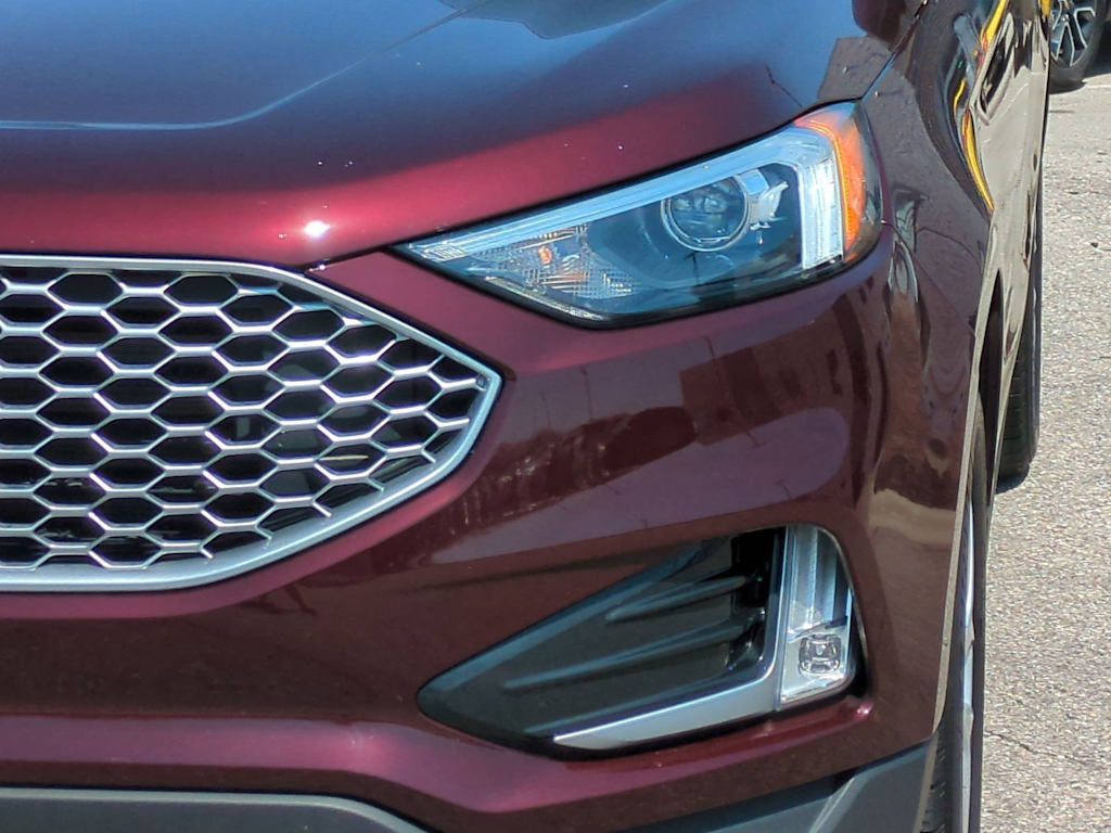 Thumbnail: 2023 Ford Edge - 23