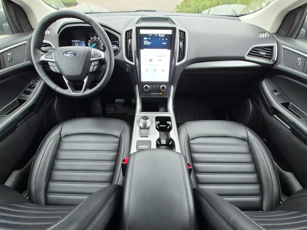 Thumbnail: 2024 Ford Edge - 9