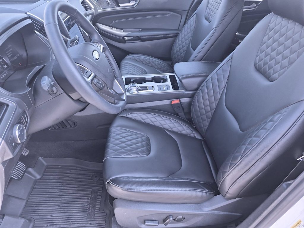 Thumbnail: 2024 Ford Edge - 10
