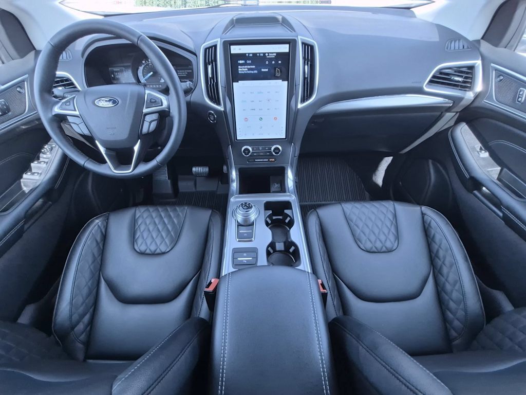 Thumbnail: 2024 Ford Edge - 9