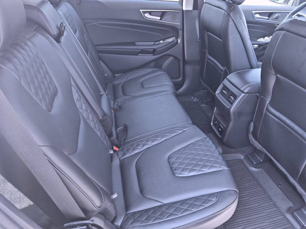 Thumbnail: 2024 Ford Edge - 26