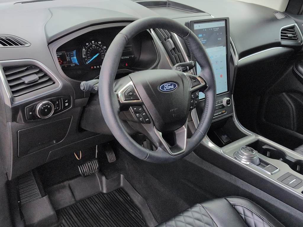 Thumbnail: 2024 Ford Edge - 2