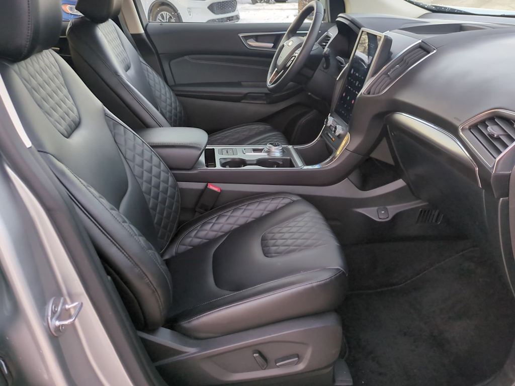 Thumbnail: 2024 Ford Edge - 11