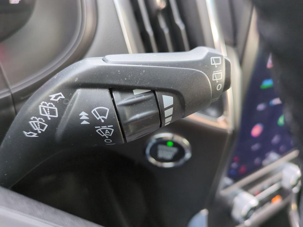 Thumbnail: 2024 Ford Edge - 15