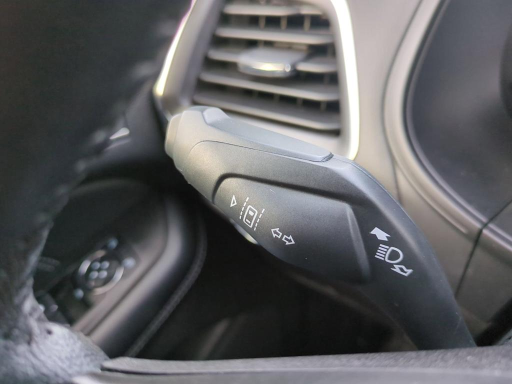 Thumbnail: 2024 Ford Edge - 31