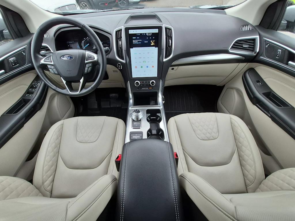 Thumbnail: 2024 Ford Edge - 2