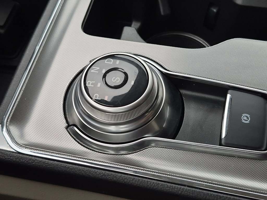 Thumbnail: 2024 Ford Edge - 34