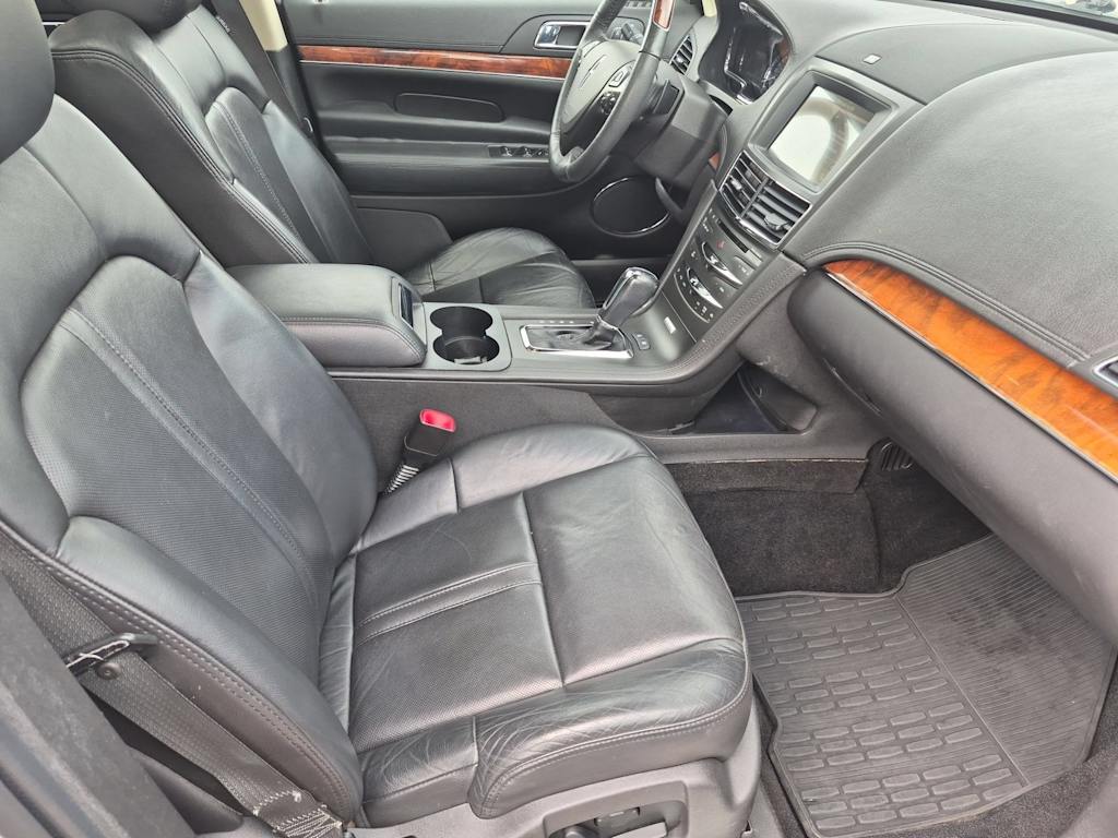Thumbnail: 2019 Lincoln MKT - 11